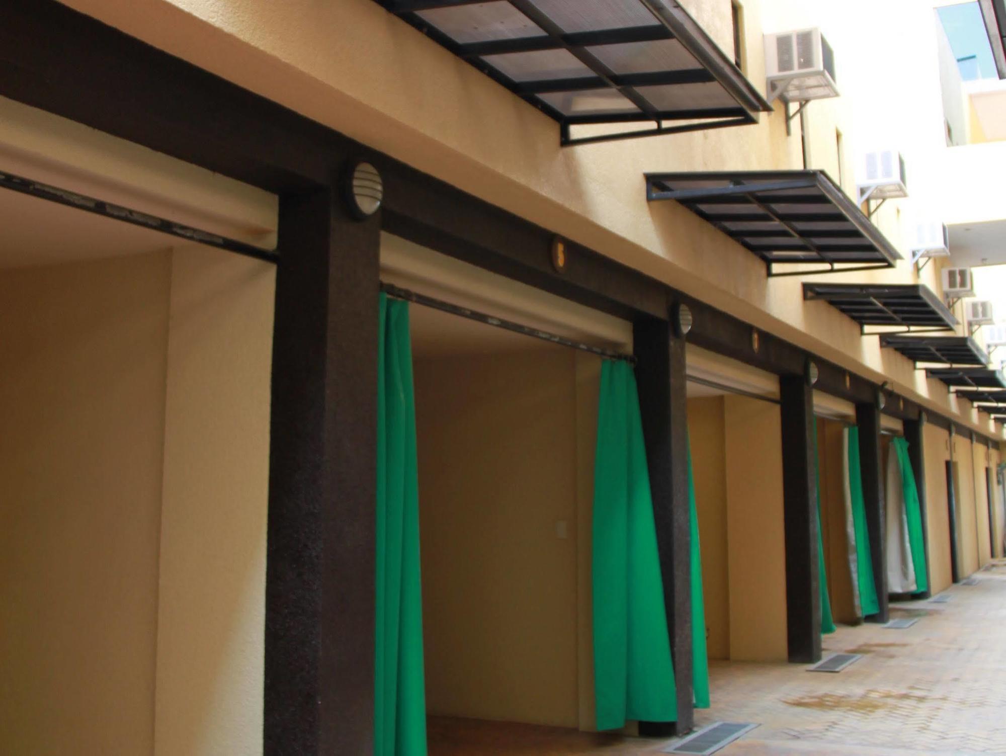 Casa Oliva Spa Residences Malolos Exteriér fotografie